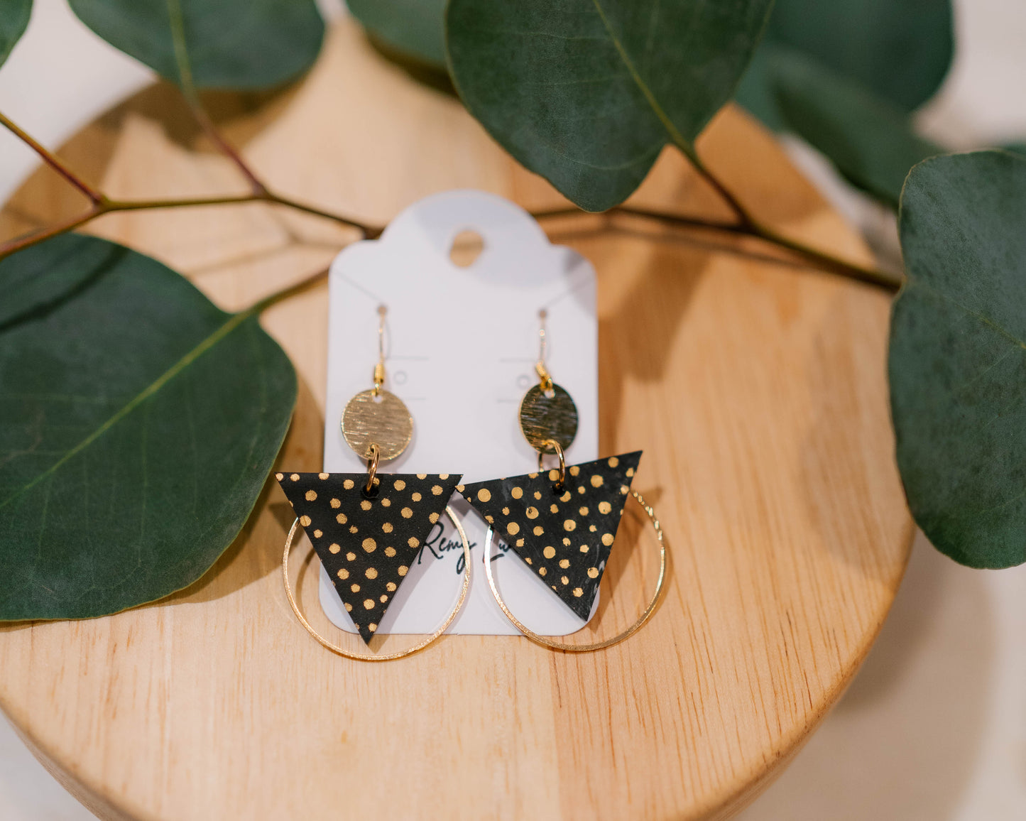 THE LOLO | clay triangles paired with round metals + polkadots